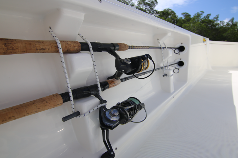 Bay Boat Sea Born Fx21 Gunwale Rod Holder Bay Boats Center Consoles And Offshore Boats Sea Born 4904